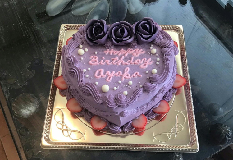デザインケーキ　フラワーケーキ