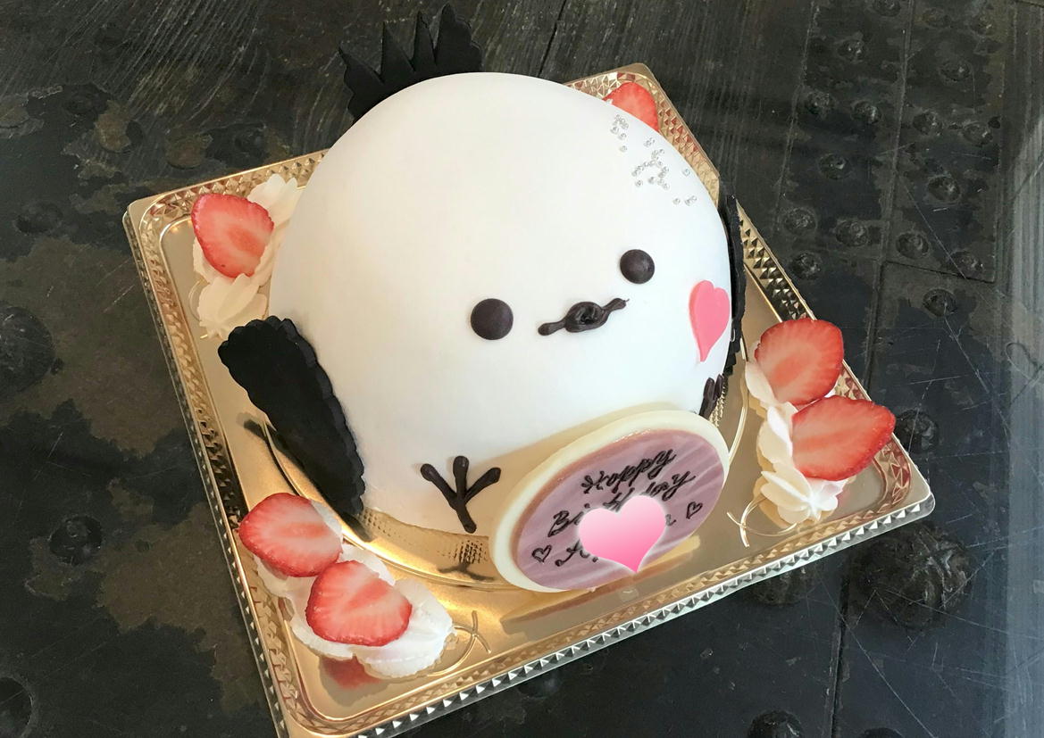 香川県ケーキ　高松市ケーキ　パティスリーグレース　オーダーケーキ　バースデーケーキ　３Dケーキ　立体ケーキ　シマエナガケーキ