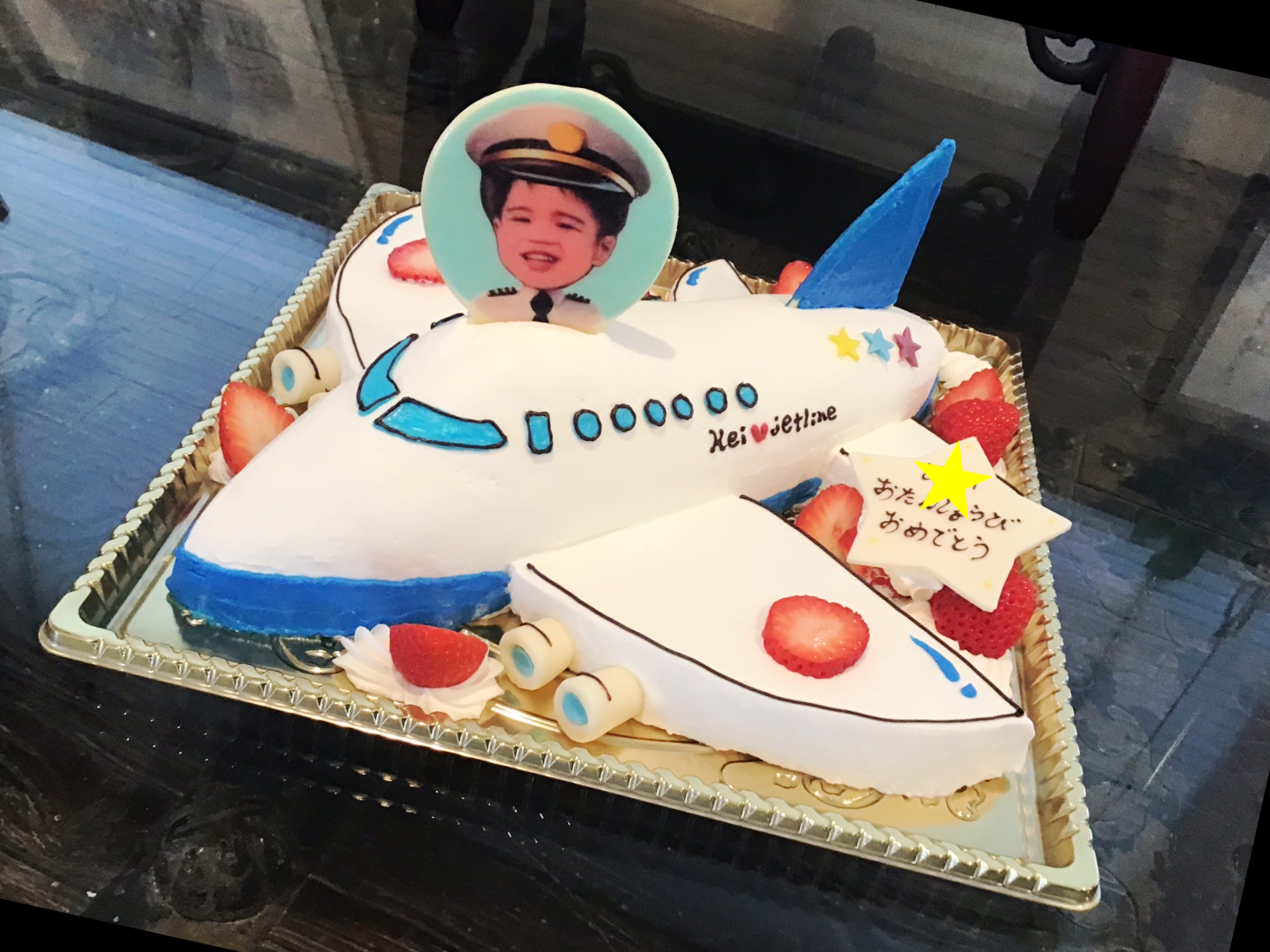 JAPANCake　香川県　高松市　パティスリーグレース　ANAケーキ　旅客機ケーキ　僕の夢ケーキ　立体ケーキ　３Ｄケーキ