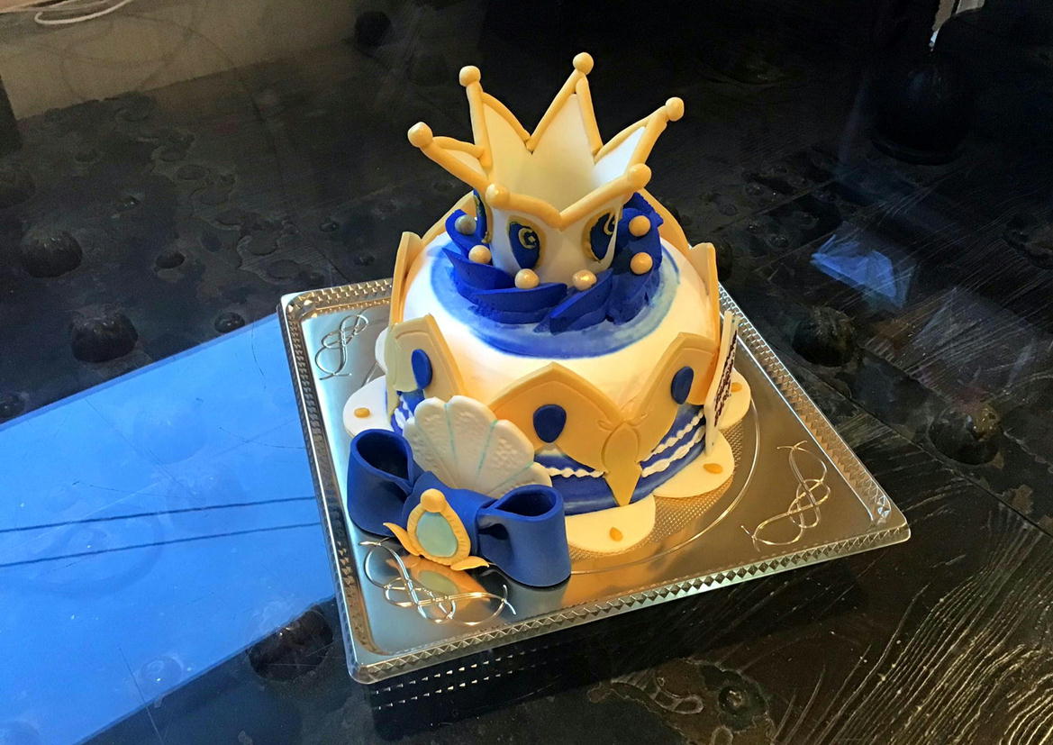 香川県ケーキ　高松市ケーキ　グレースケーキ　オーダーケーキ　チョコ細工　チョコクラフト　原神ケーキ　フォンテーヌ　フリーナケーキ　旅色　